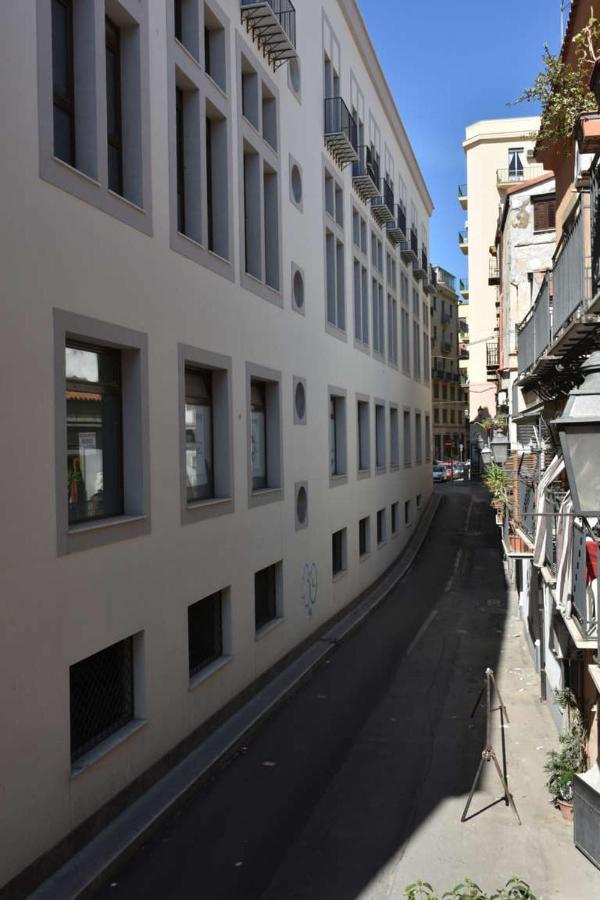 Dimora Maqueda Appartement Palermo Buitenkant foto